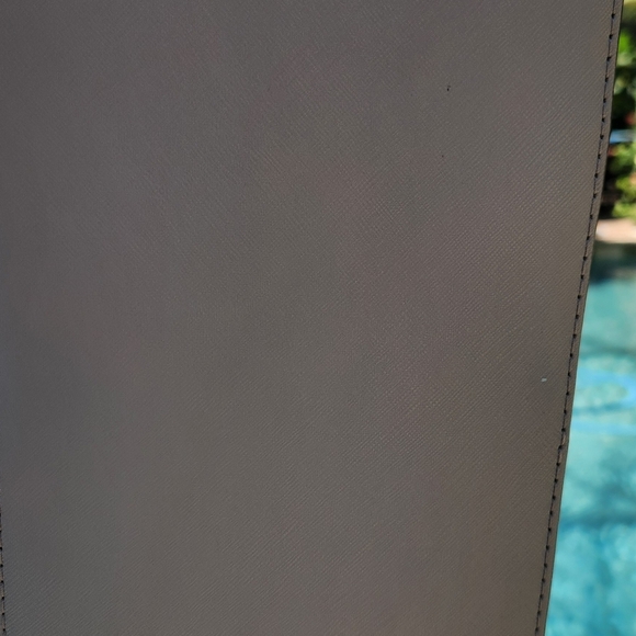 Michael Kors Jet Set Tote Light Gray New with tags! - Picture 3 of 13